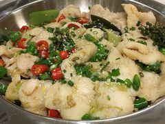 -小鱼小牛·鱼牛干锅·脆鱼火锅(世欧广场店)