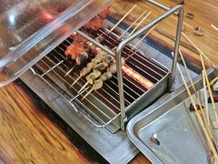 -哈尔滨小酒馆·鲜肉现穿自助烧烤(康新花园店)