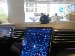 -蔚来中心(北京中关村店)