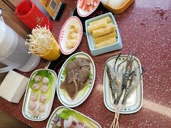 -四囍码头海鲜烧烤自助火锅(外滩南京东路悦荟广场店)