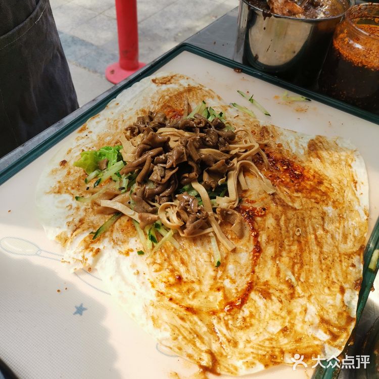 超多料的卤肉卷！！！