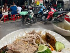 -Cơm Tấm Ba Ghiền