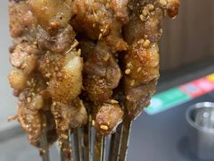 -许哥东北烧烤·铁丳烤串·宫后夹肉(繁花中心店)