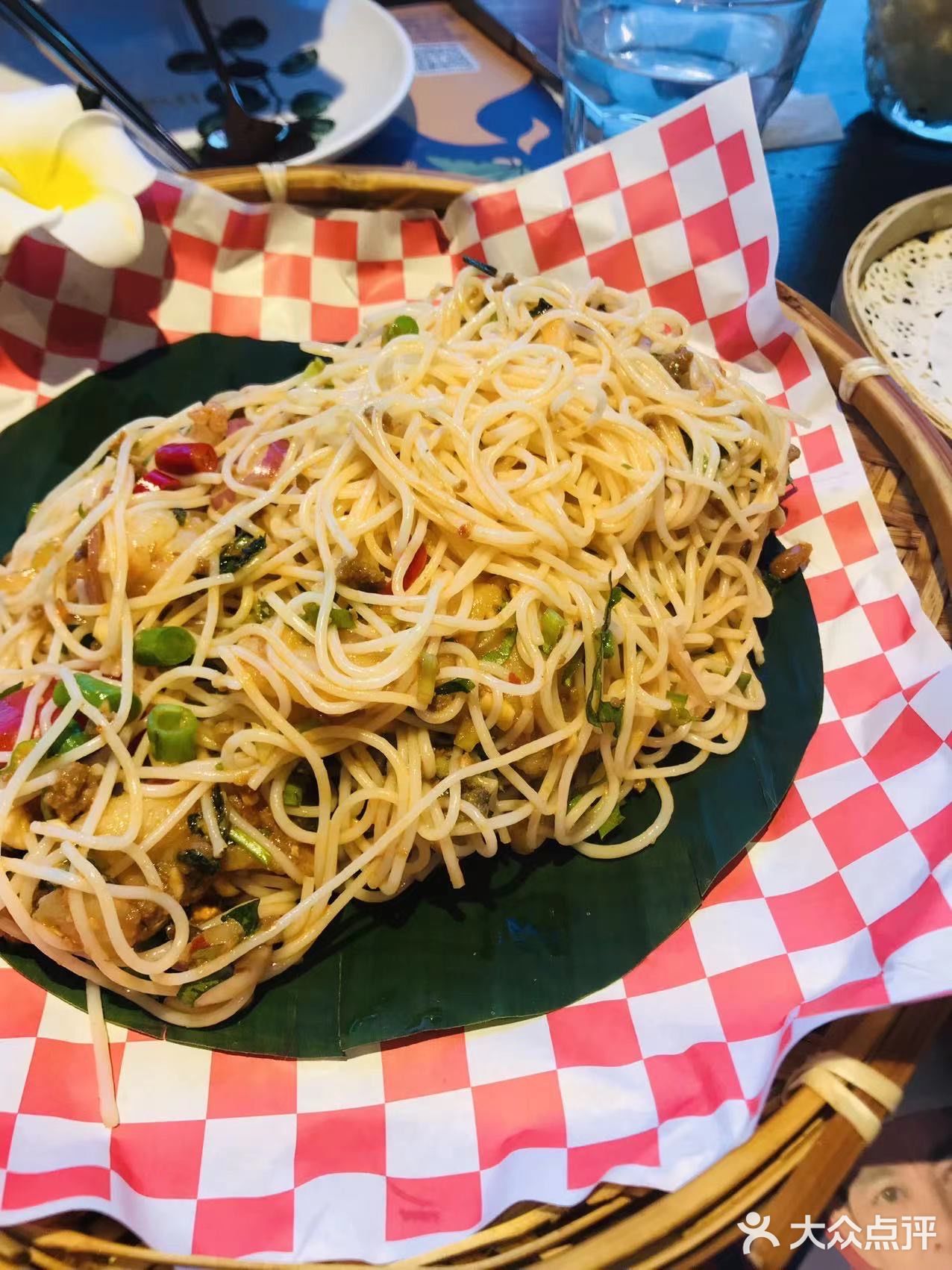 环境：这家开在人广闹市区的分店来了很多次了