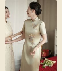 -禾米旗袍妈妈装礼服定制(嘉业国贸店)