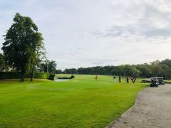 -Thana City Country Club