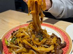 -滋味满屋美食坊(上海街店)