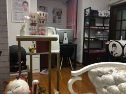 -杉惠素颜美妆皮肤管理中心