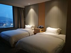 -麗枫酒店(武汉吴家山五环体育中心店)