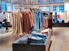 -URBAN REVIVO(深圳华润万象天地店)