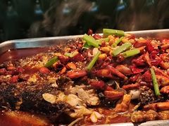 -鸣记脆皮烤鱼(岐山路店)