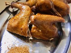 酥炸乳鸽-美兰春记食店·龙舌坡红烧牛肉