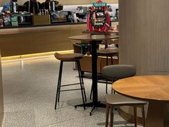 -星巴克臻选(上海合生汇1F店)