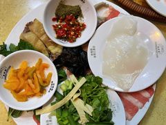 -桥香园云南过桥米线(金马碧鸡店)