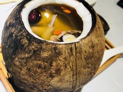 -尚一汤 广东炖汤(金桥国际店)