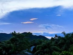 -亚龙湾希尔顿自助餐厅·海鲜·烧烤·沙滩BBQ·现场乐队