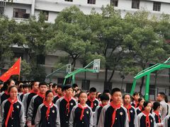 -武汉市武珞路中学