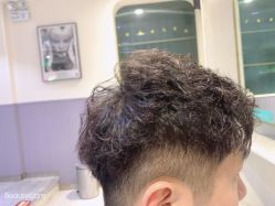 -PE SALON