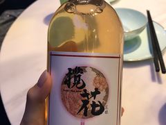 揽花牡丹完熟起泡米酒-sugarman espresso素饮糖人高新咖啡工厂