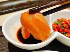 -余欢领鲜火锅(新街口店)