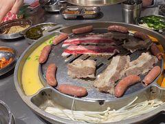 -哈哈碳都·牛肋条无限自助烤肉(台江万达店)