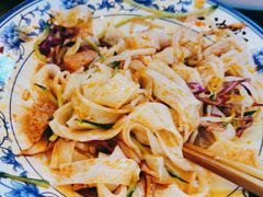 -陕味食族油泼面·小炒盖码面(双榆树店)