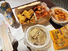 -BHC炸鸡(明洞总店)