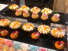 -怡咖啡海鲜自助餐厅(浦东香格里拉店)