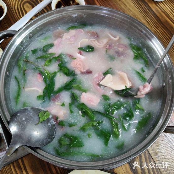 梁记猪杂粥(梦幻店)