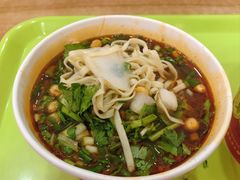 -江三王记牛杂馆(总店)
