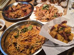 -喝丢一只鞋海鲜烧烤·海肠捞饭(东关街店)