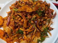 -黑龙江美食城(三角公园店)