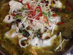 -梁记重庆鸡公煲(盛世豪庭店)