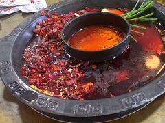 -黄潇洒老火锅(九眼桥宏济巷店)