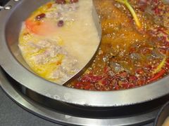 -沸炉重庆老火锅(军事博物馆店)