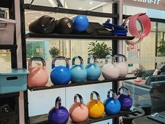 -英派斯健身旗舰店(海信国际中心馆)