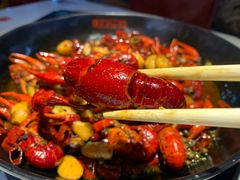 簋街麻辣小龙虾-辣家私厨(义乌银海店)