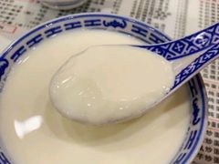 -黄氏正轩牛奶甜品专家(茶山店)