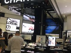 -CHANEL(IFS国金中心店)