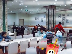 大堂-亚惠美食(塘沽乐购店)