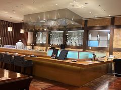 -Tsuru鹤日本料理(静安香格里拉店)