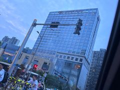 -飨食汇全日制餐厅·昆山皇冠假日酒店(九方店)