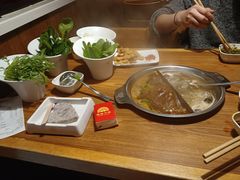 菌菇鸳鸯-傣妹火锅(徐泾店)