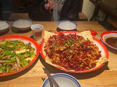 -泥糊破店小酒馆·团建聚餐(南京西路店)