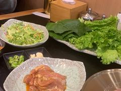 -臻牛烤肉