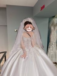 -衣贝姿婚纱礼服馆
