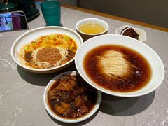 小龙虾拌面-松鹤楼面馆(天一广场店)