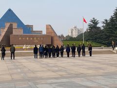 -上海市龙华烈士陵园