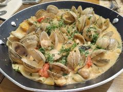 -Mark&Mars Restaurant