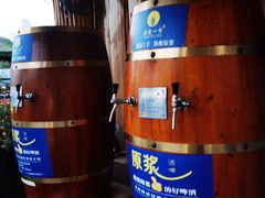 -冰冰龙虾·江湖菜·花园江景餐厅